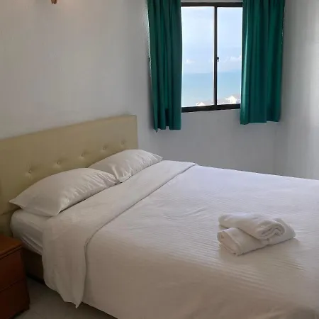The View Ferringhi 3Br Apartment Batu Ferringhi Exterior photo